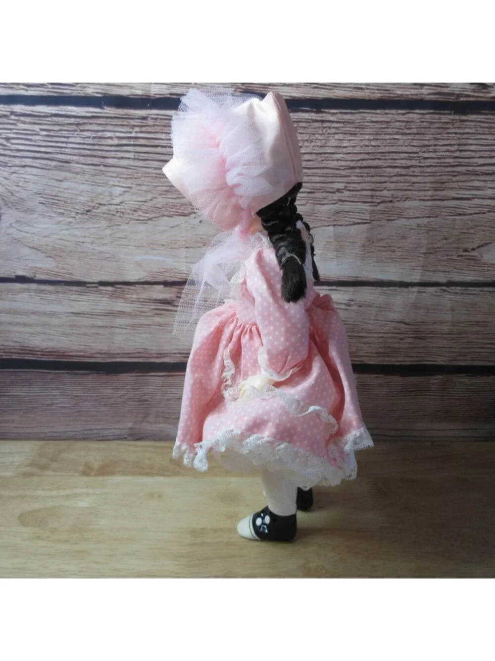 Madame Alexander 14